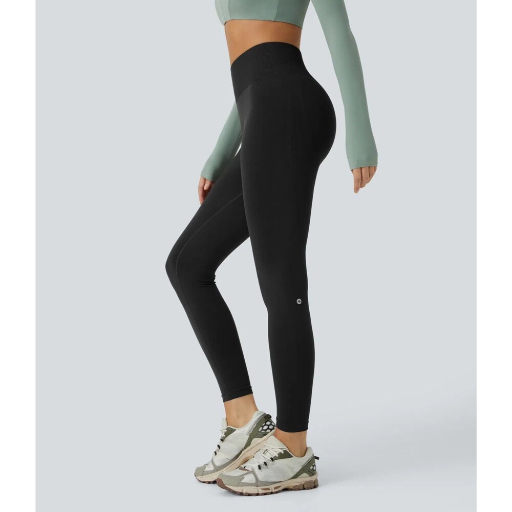 HALARA OneForm Seamless Flow Mid Rise Tummy Control Leggings L Black NEW B5